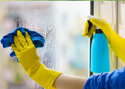 3 Hacks for Streak-Free Glass & Mirrors